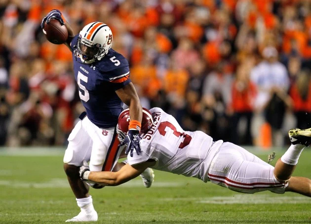 Alabama v Auburn