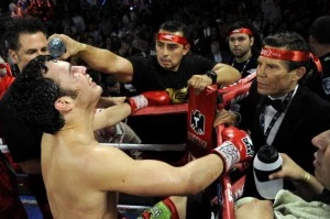 Julio Cesar Chavez Jr. v Sergio Martinez